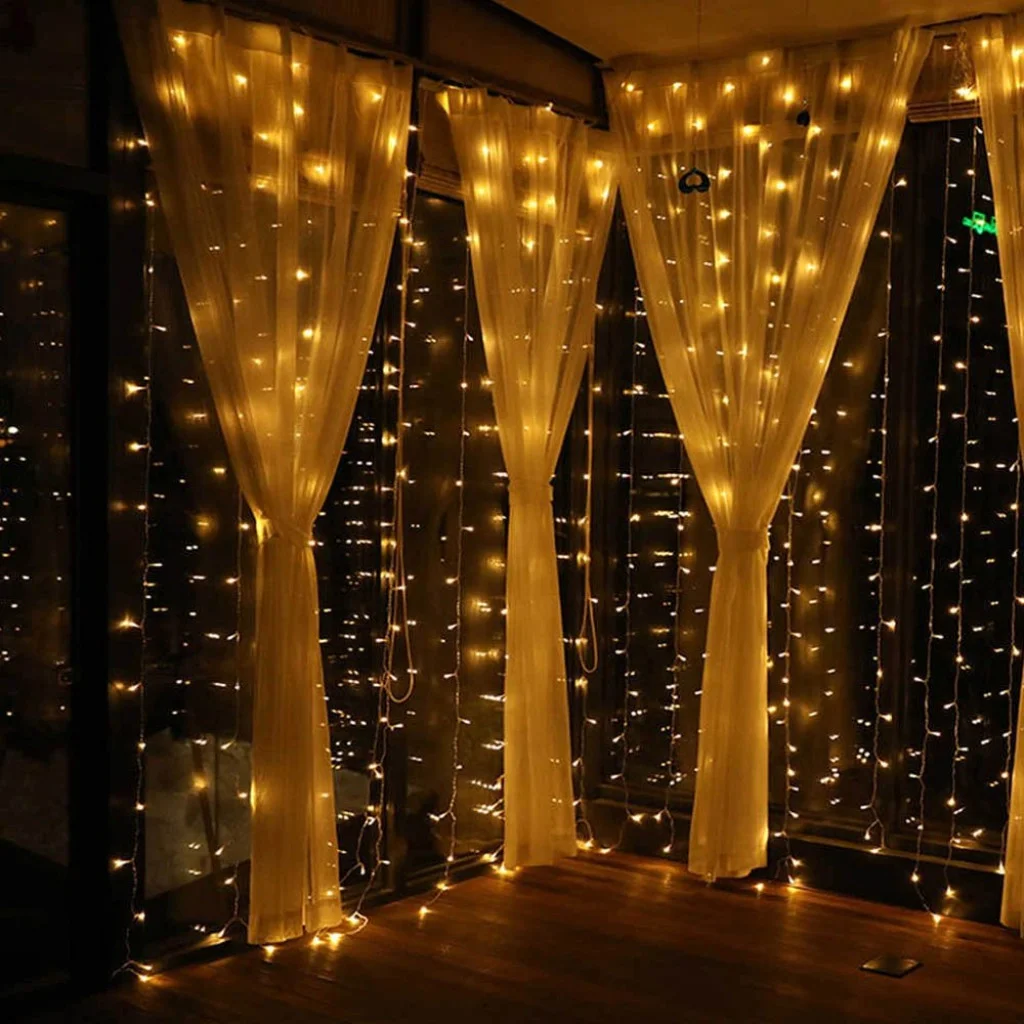 Світлодіодна гірлянда СolorWay штора завіса 3x3м 300LED USB теплий колір (CW-GW-300L33U)