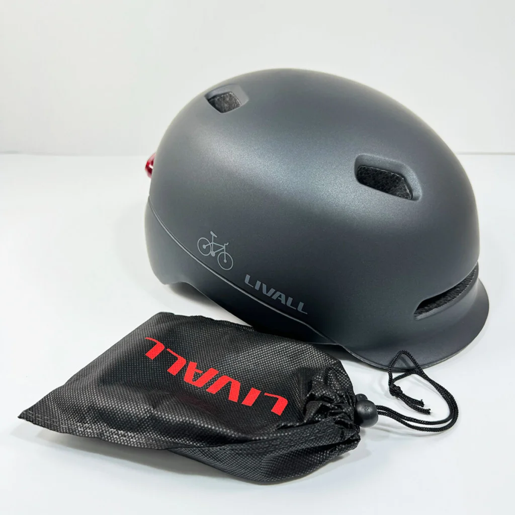 Захисний шолом Livall C20 (L) Midnight Black (57-61см), сигнал стопів (LIV-000C20-5342)